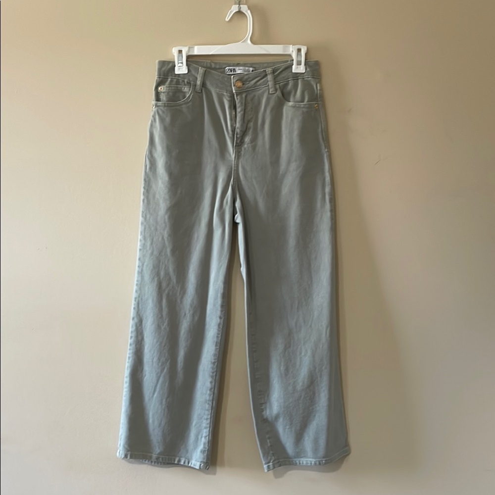 Zara- Women's light green Jeans